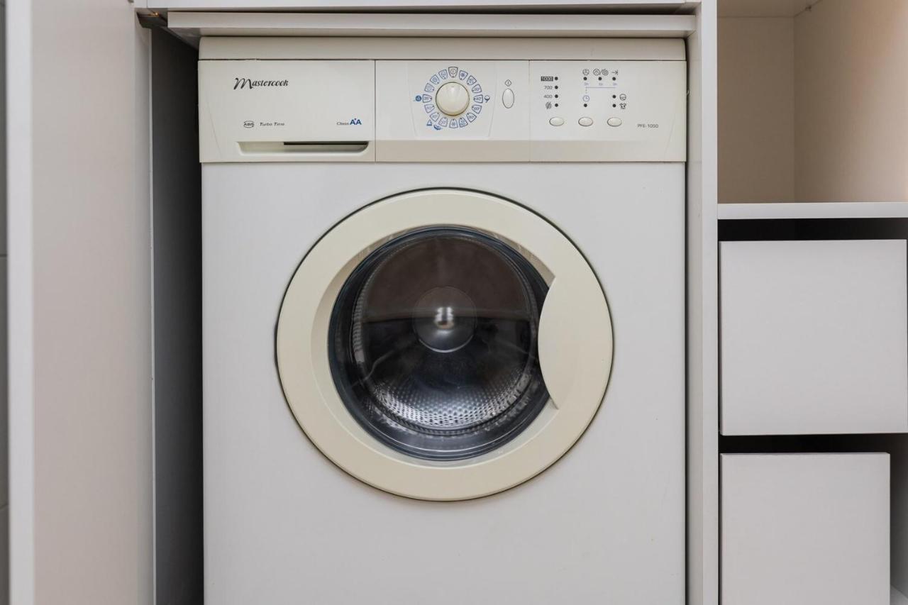 Rent Like Home - Zlota 65 II Warsawa Bagian luar foto