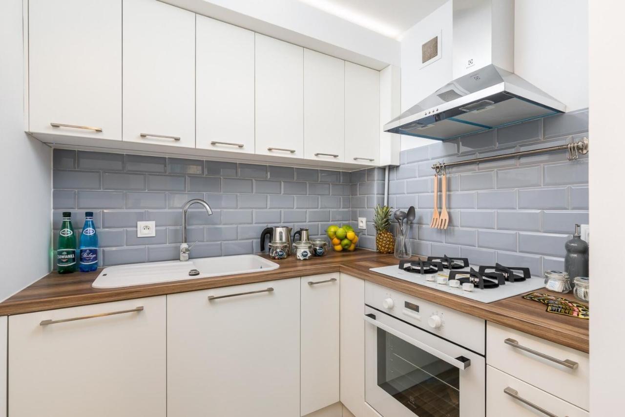 Rent Like Home - Zlota 65 II Warsawa Bagian luar foto